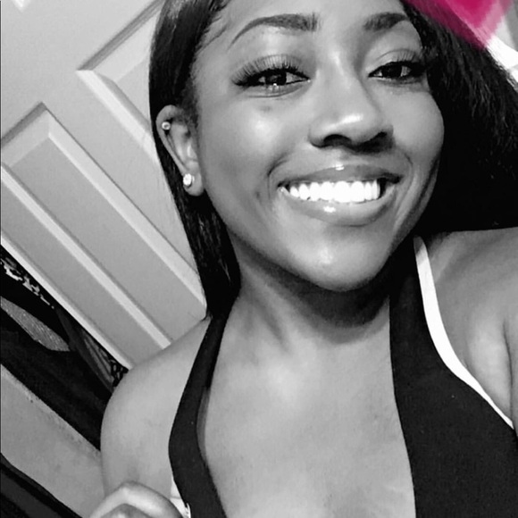 Meet your Posher, Asia - Picture 2 of 2